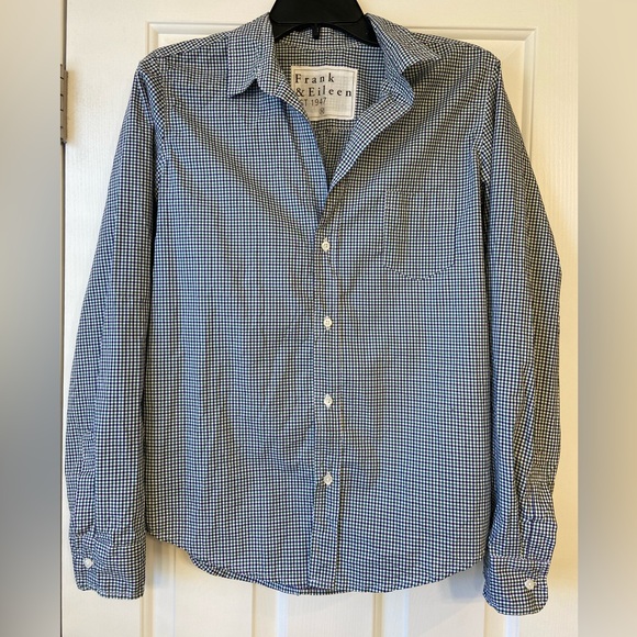 Frank & Eileen Tops - Frank & Eileen Barry Green and Blue Gingham Button Up Shirt Sz Medium